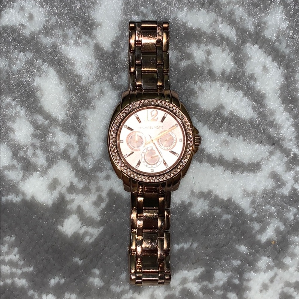 Michael Kors rose gold watch
